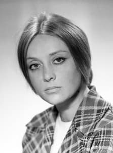 Watch Margarita Terekhova's films online for free in good quality